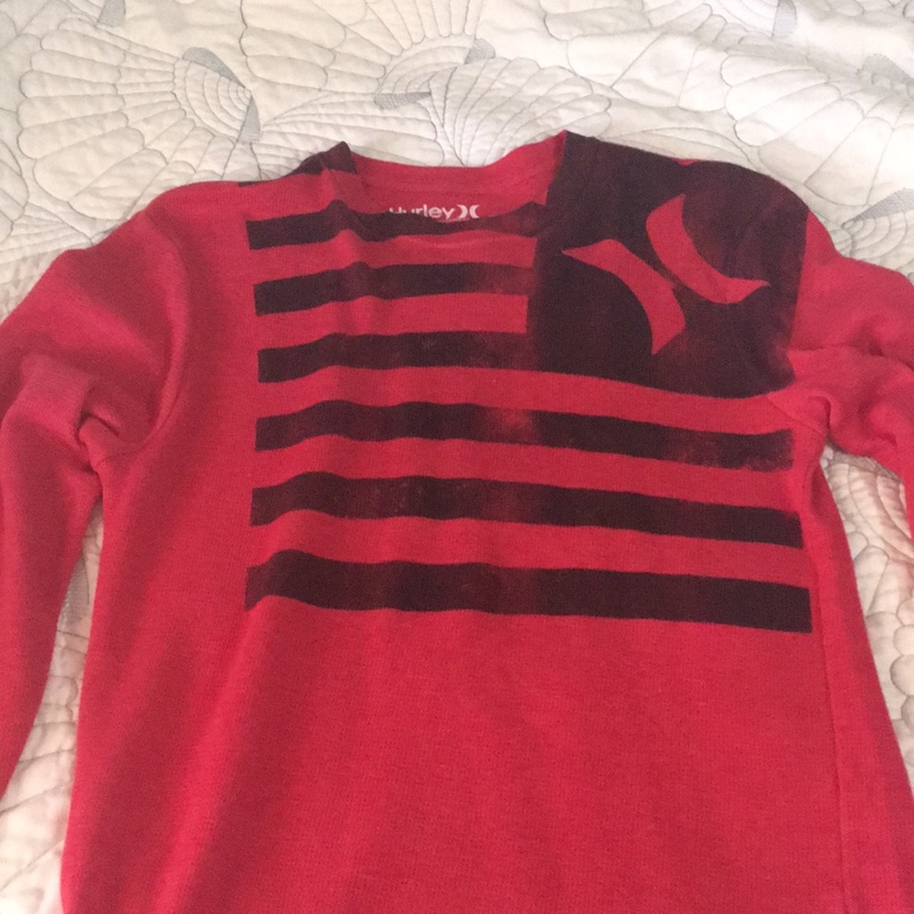 Hurley sweater